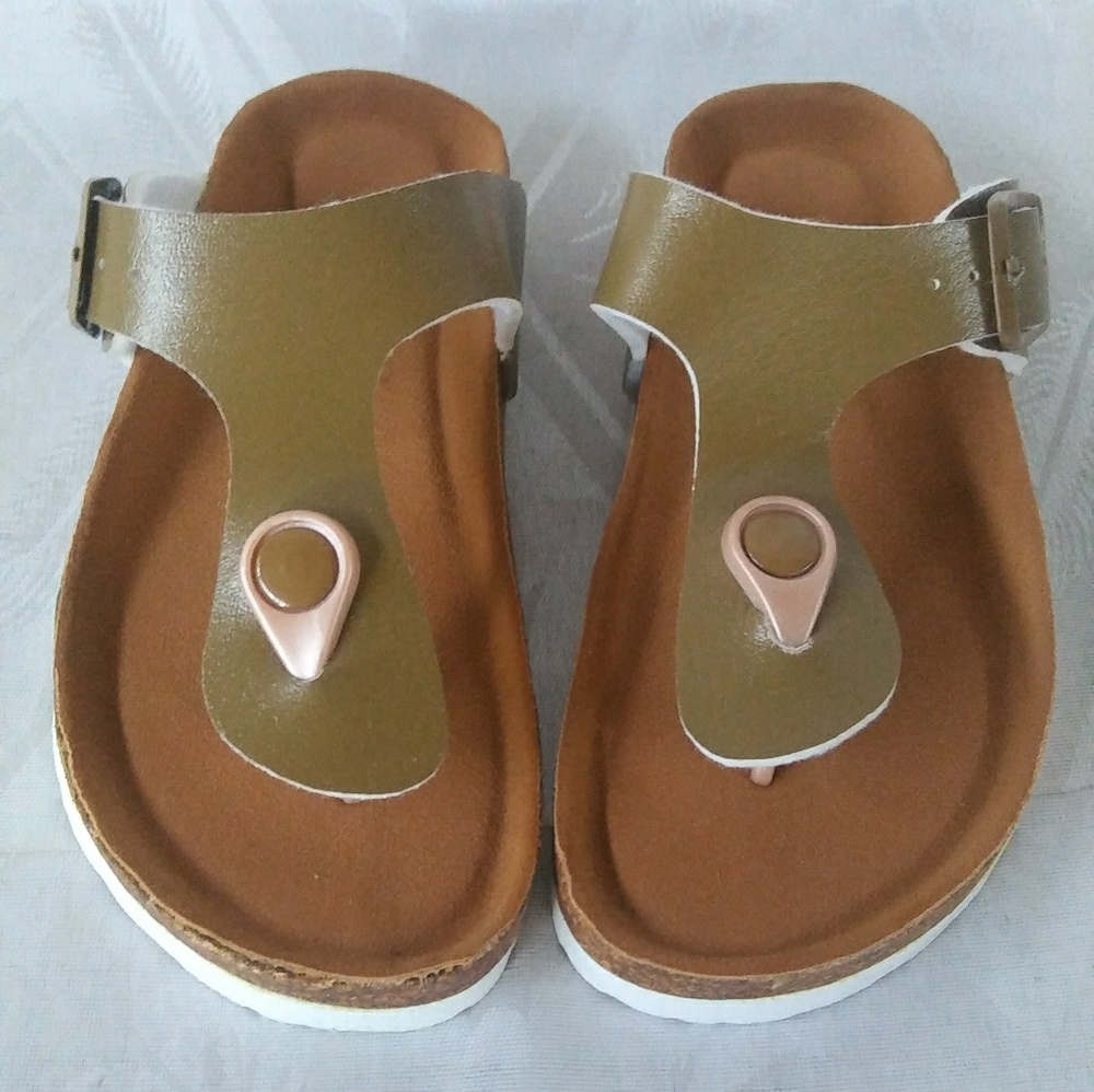 Kids Thongs w/ adjustable strap metal buckle